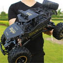 Carrinho de Controle Remoto 4x4 Off-Road 1:12 / 1:16 – Alta Performance