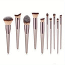Kit com 10 Pincéis de Maquiagem Champagne Gold – Cerdas Veganas para Rosto e Olhos